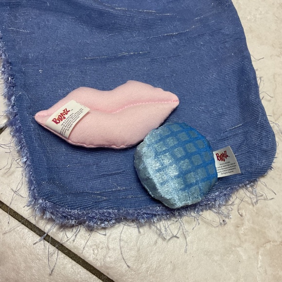 Bratz Funky Fashion Furniture Lip Bed 2000s Y2K - Picture 8 of 9